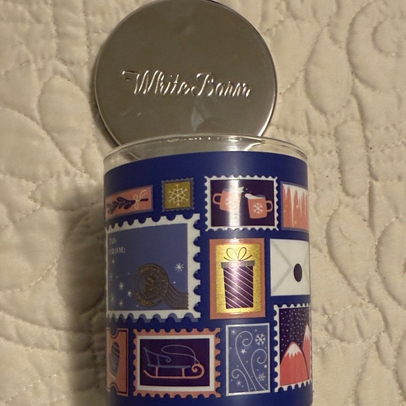 Bath and Body Bundle with Red Slippers with White Fleece Lining - Picture 2 of 5